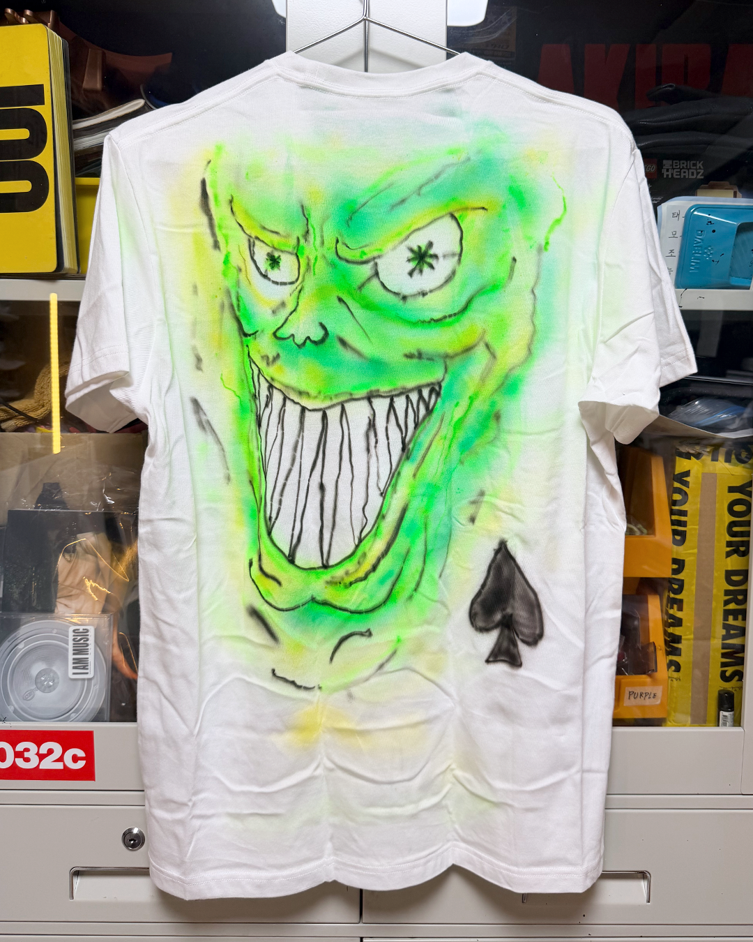 CHAOTIC PARADISE TEE